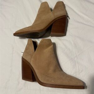 Vince Camuto Suede booties